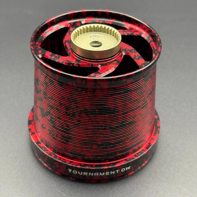 BOBINA YASAKI TOURNAMENT DW 45 BICOLOR R/N